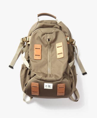 F/CE 950 TRAVEL BACKPACK